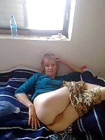 sexy milf in bikini